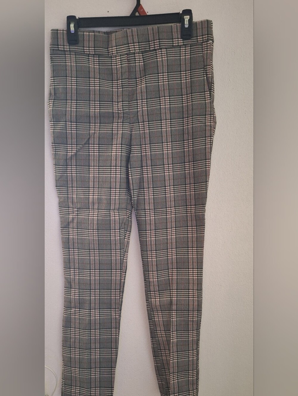 Rachel Zoe Women's Plaid Dress Pants in Gray and Black
